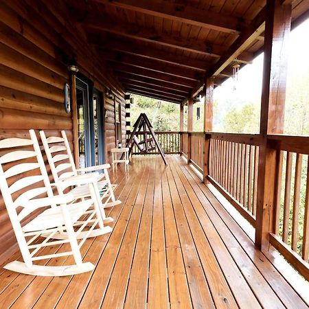 Smoky Mtn Hideaway - Cabin W/ Hot Tub & Pool Table Villa Sevierville Exterior photo