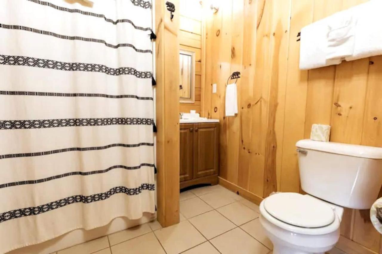 Smoky Mtn Hideaway - Cabin W/ Hot Tub & Pool Table Villa Sevierville Exterior photo